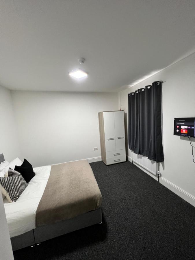 Stunning & Modern En-suite Bedrooms In * Birmingham